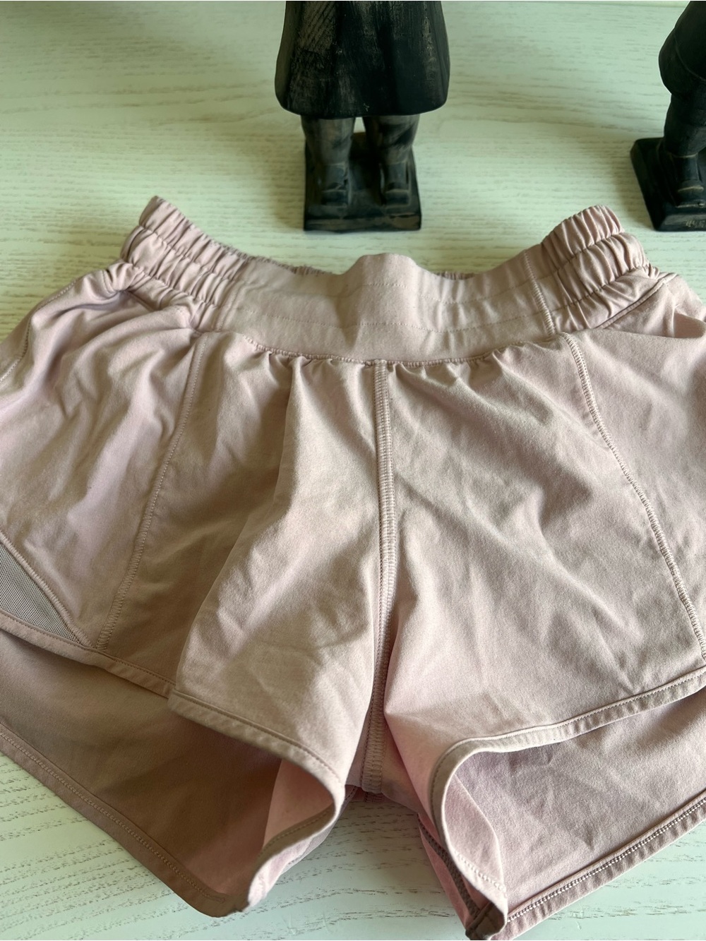Lululemon Hotty Hot Lined 2.5” Pink Shorts